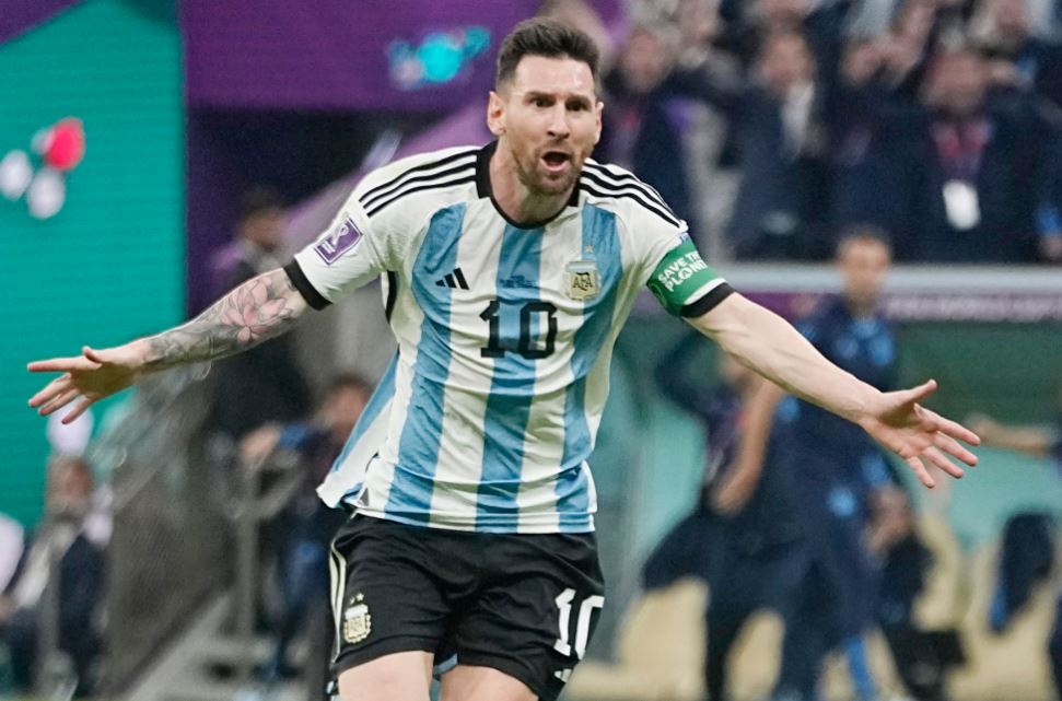 Messi đã khiến người hâm mộ vỡ òa khi lên ngôi vô địch