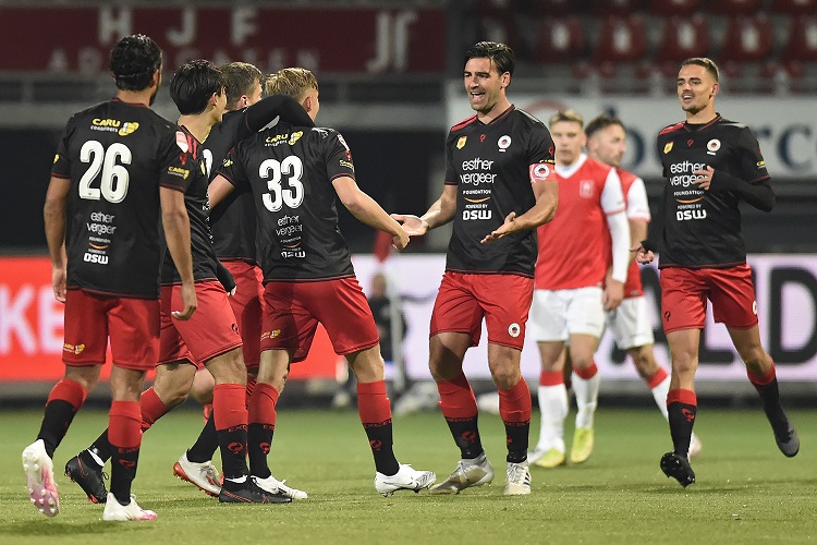 Thành tích và phong độ tuyển Excelsior