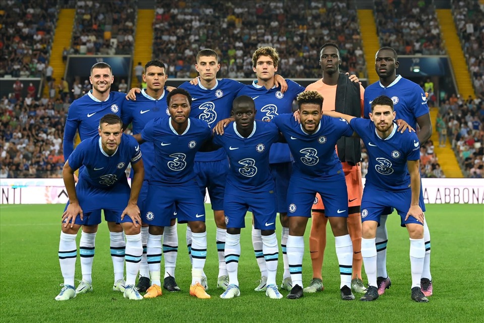HLV Chelsea rất thông minh khi ông luôn khôn khéo giữa tấn công và phòng thủ.
