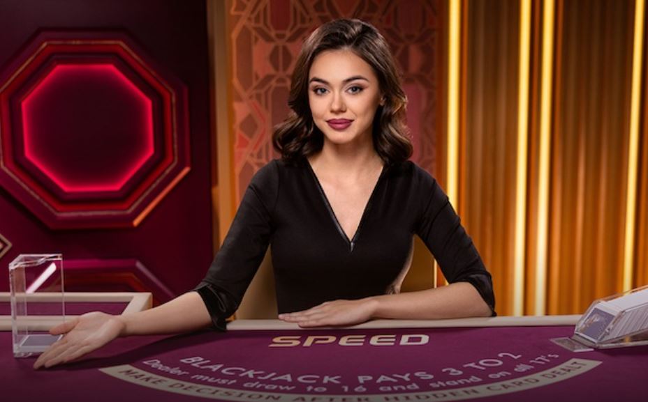 Tham gia các game casino hấp dẫn tại UK88 vip