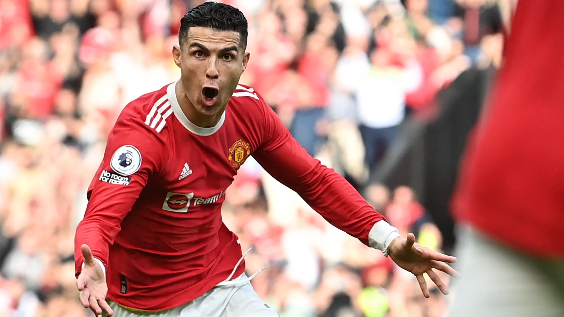 Số lần Ronaldo dứt điểm trên sân của Al Wehda là 9 lần