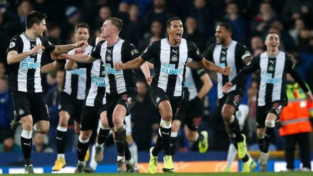 Newcastle đang có được vị thế nhỉnh hơn