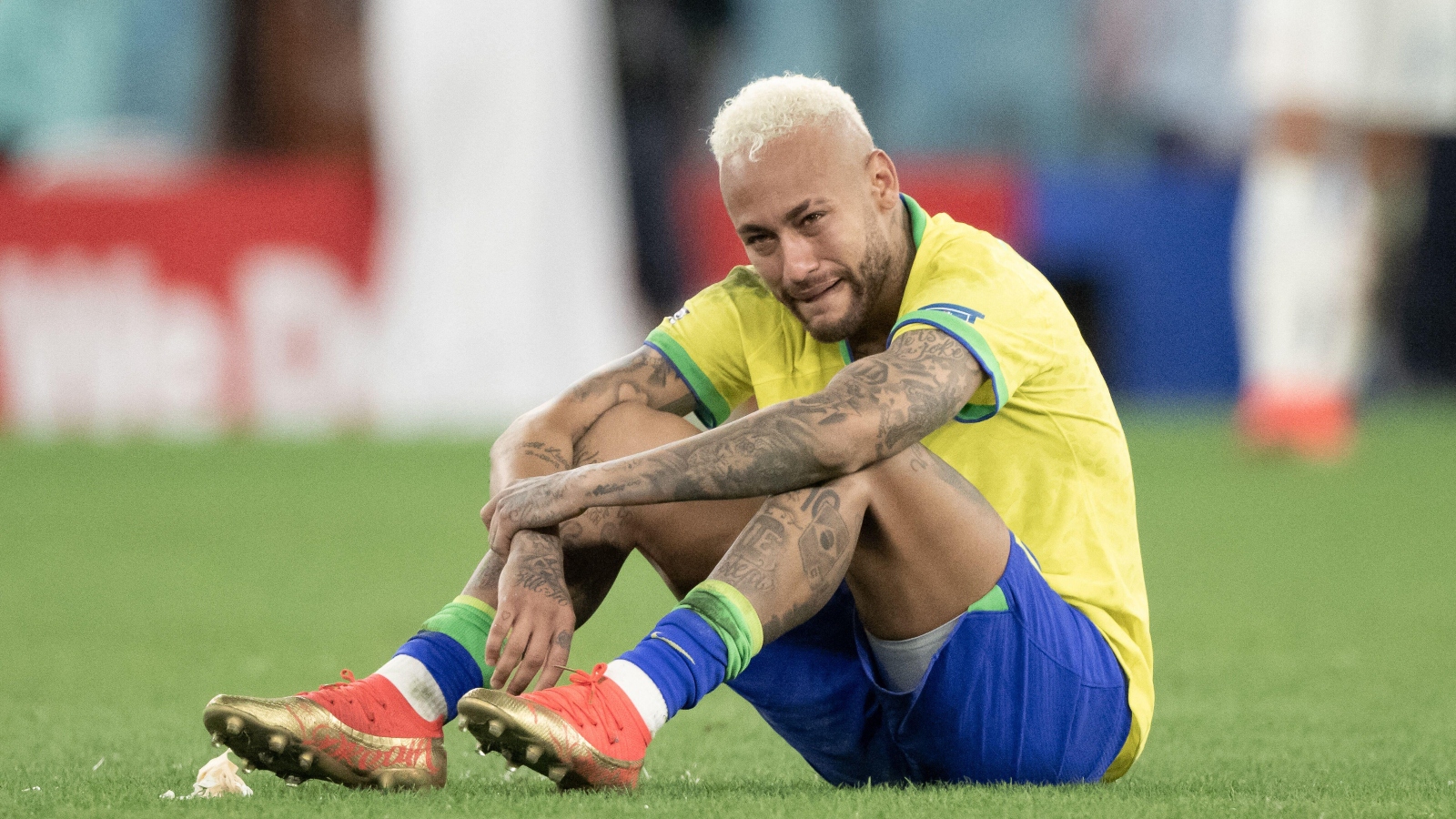 Neymar đã nhận lấy vô danh hiệu và giải thưởng