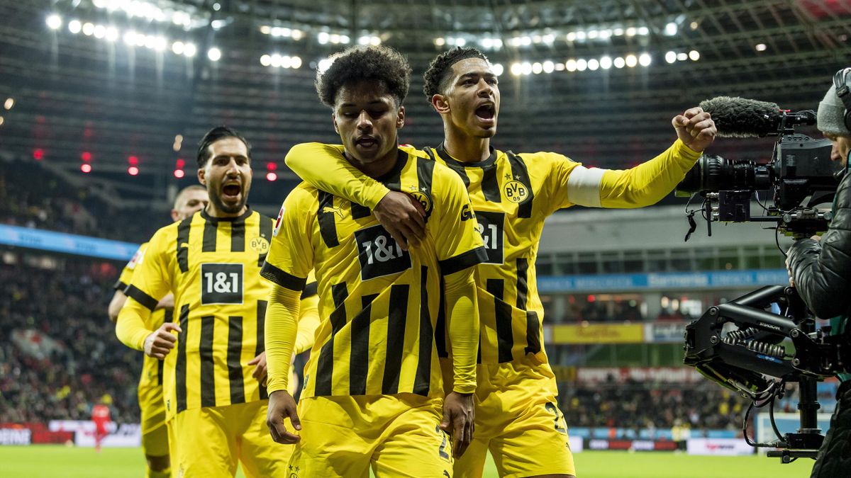 Dortmund hồi sinh sau kỳ nghỉ đông