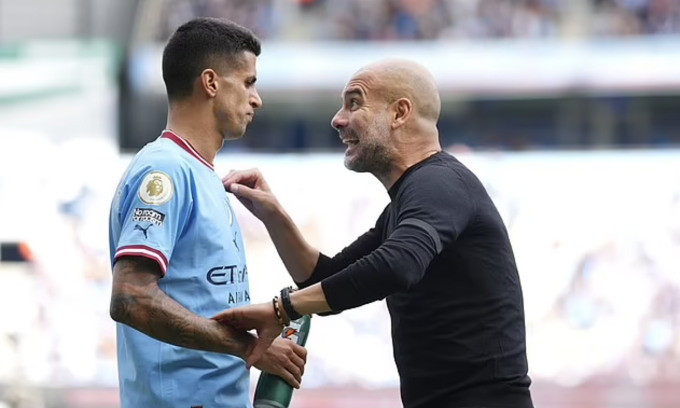 guardiola luôn không hối hận về các quyết định của mình