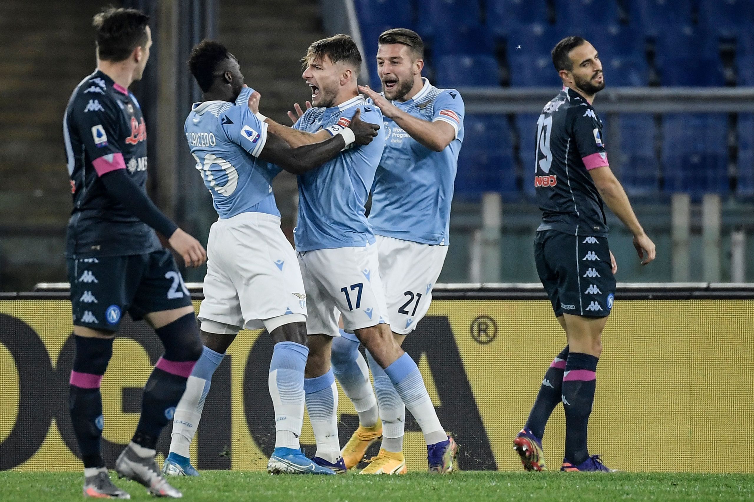 Lazio cho thấy họ không phải một đội bóng dễ bị bắt nạt