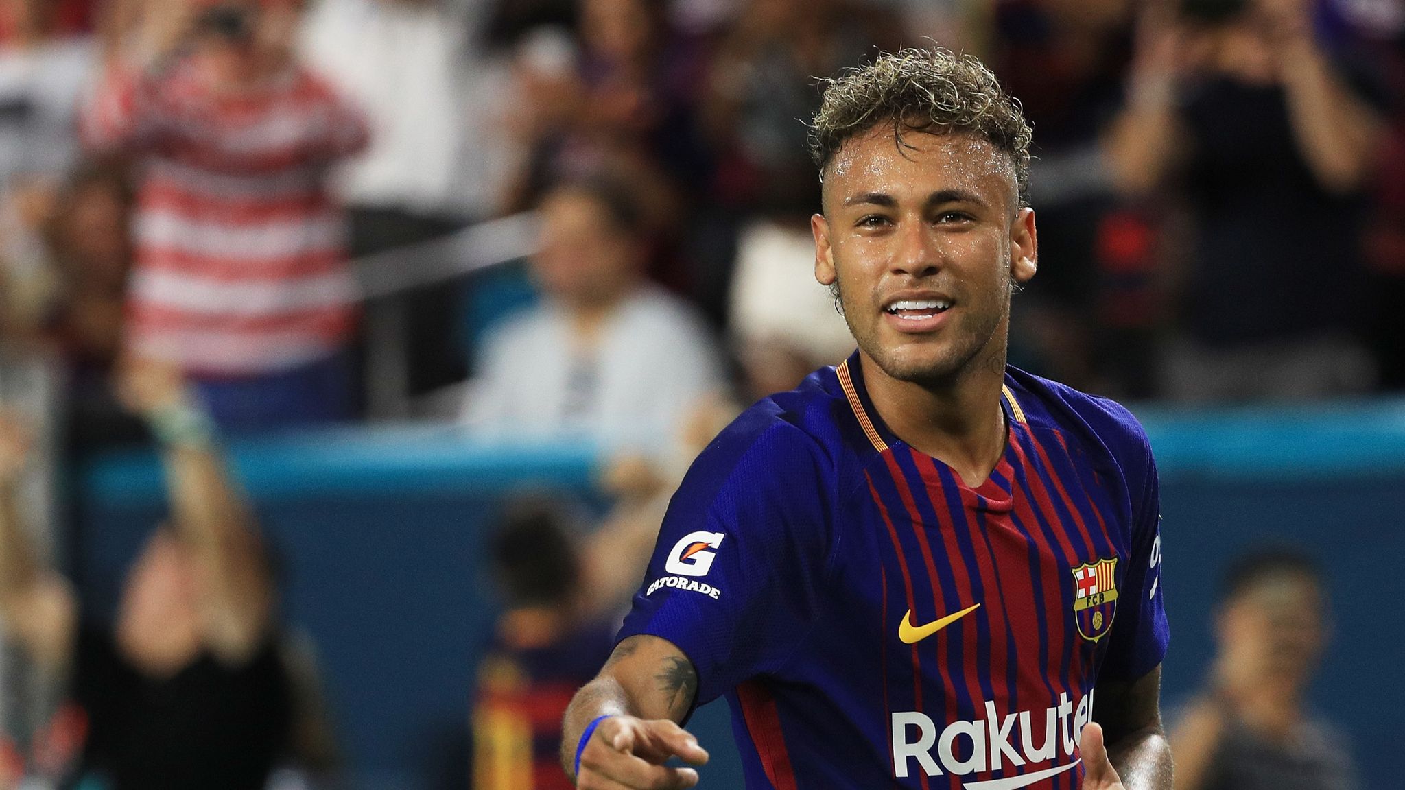 Quay trở lại Barcelona cũng là một trong những bến đỗ tiềm năng