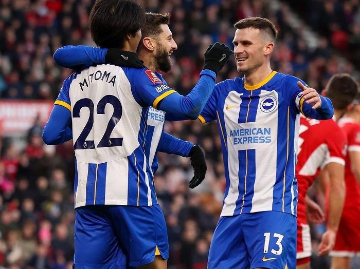 Brighton chắc chắn cũng không phải đội bóng dễ bị bắt nạt
