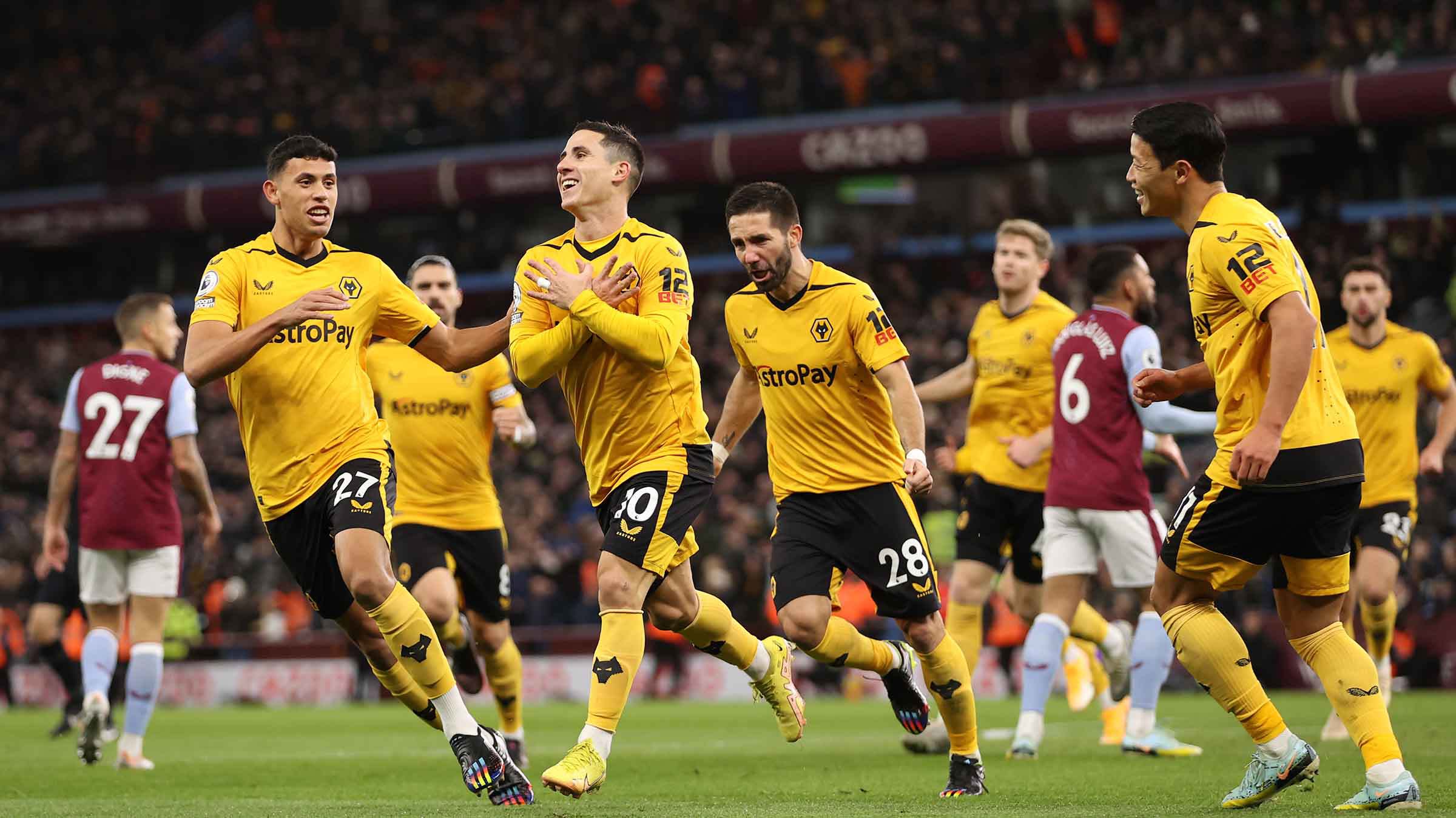 Wolves gần như không còn nhiều mục tiêu thi đấu