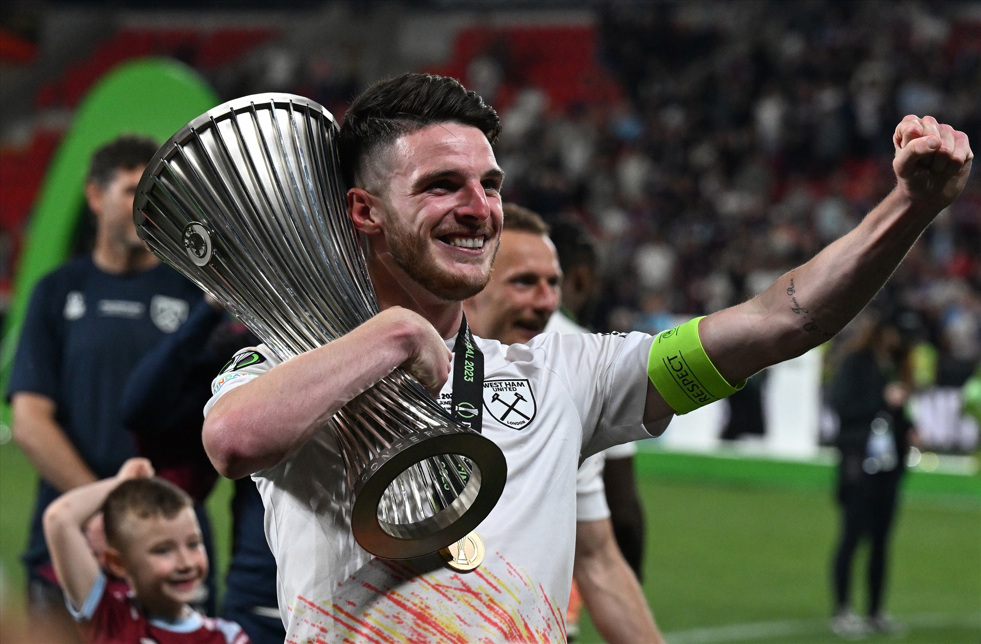 Thủ quân West Ham cần tới một câu lạc bộ lớn hơn để phát triển